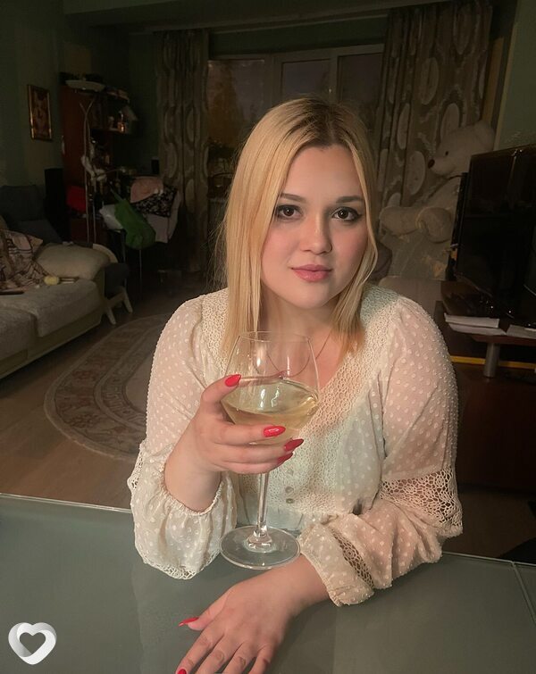 Таня, 28, Ярославле — анкета №2550069