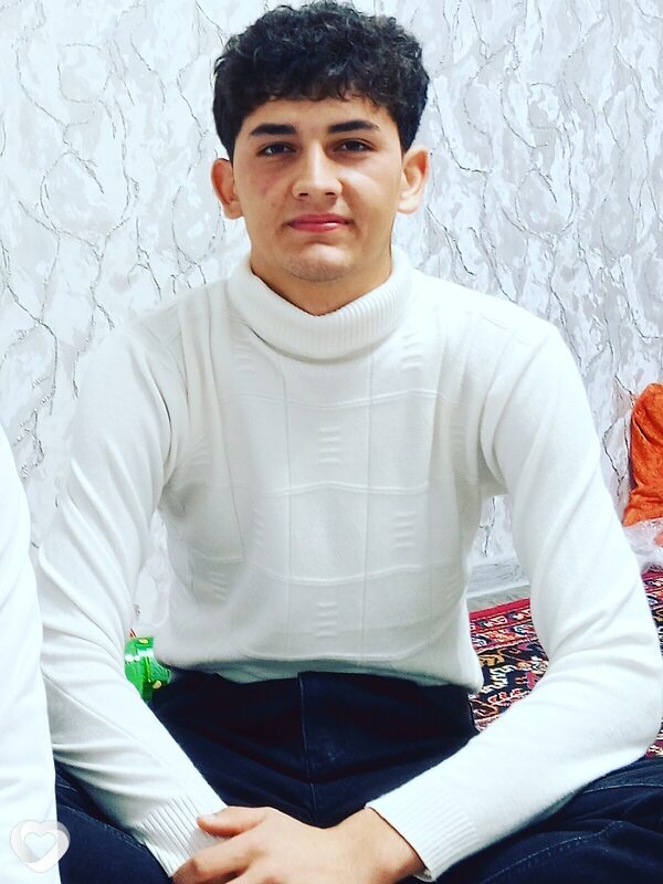 Хусейин, 21, Жодине — анкета №2550159