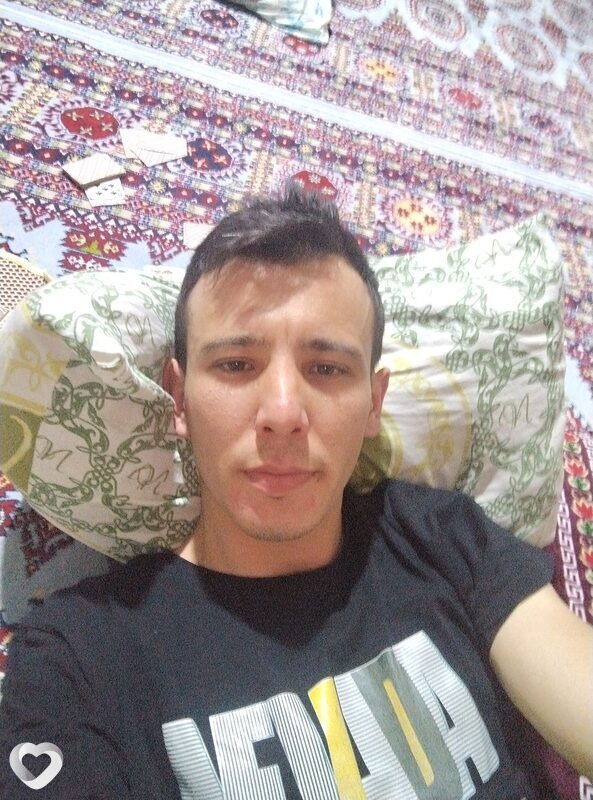 Макс, 28, Москве — анкета №2550243