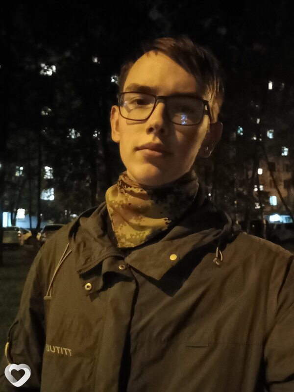 Игорь, 19, Москве — анкета №2550351