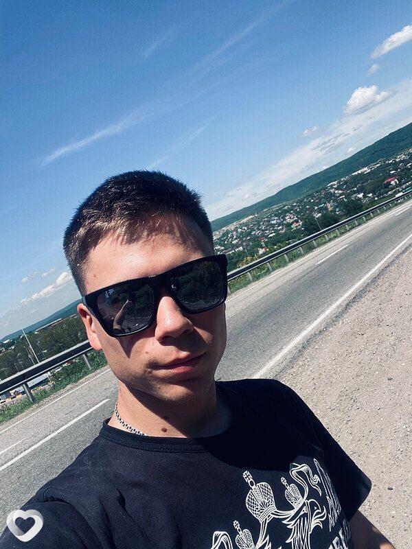 Захар, 25, Москве — анкета №2550551