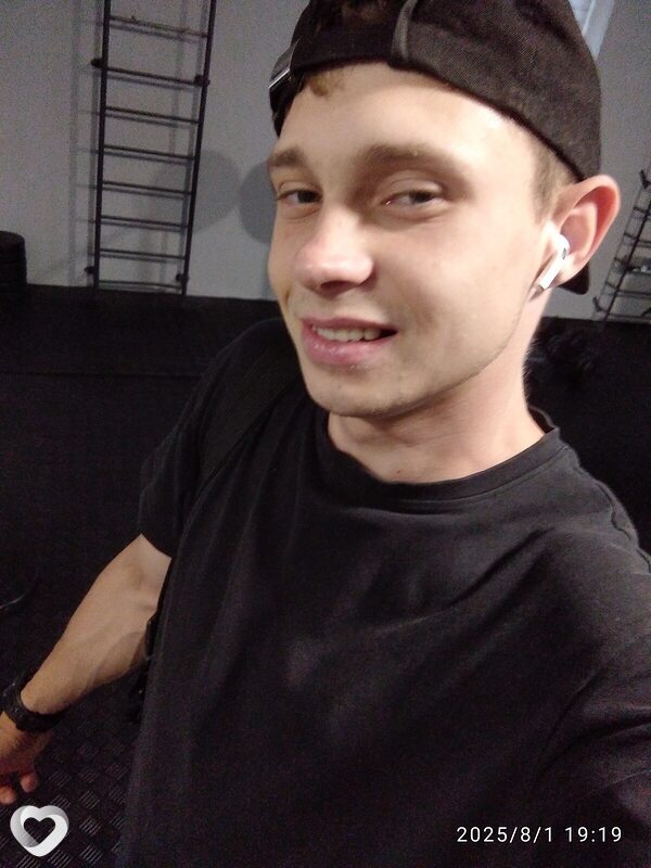 Константин, 24, Виннице — анкета №2551058