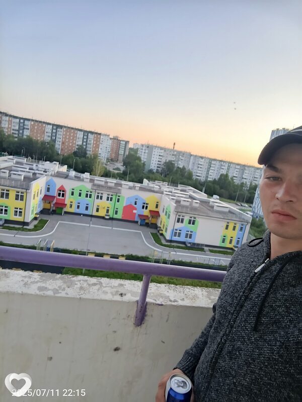 Андрей, 25, Перми — анкета №2550595