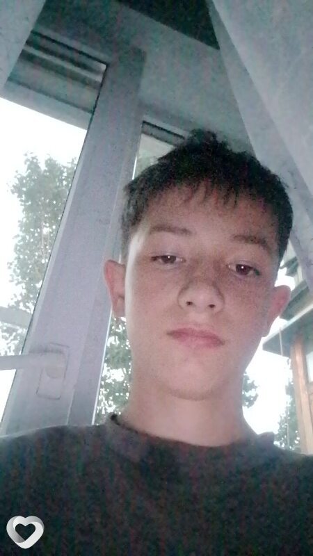 Сергей, 19, Камышине — анкета №2550598