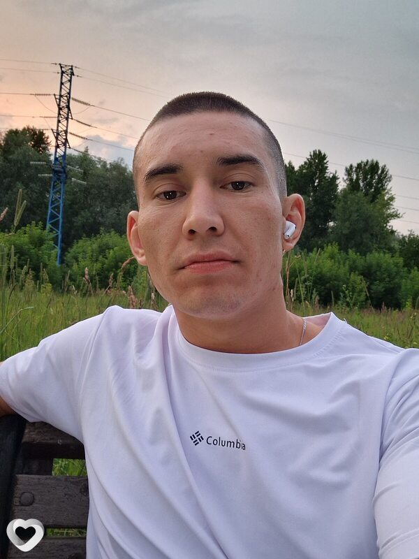 Алик, 27, Москве — анкета №2550756