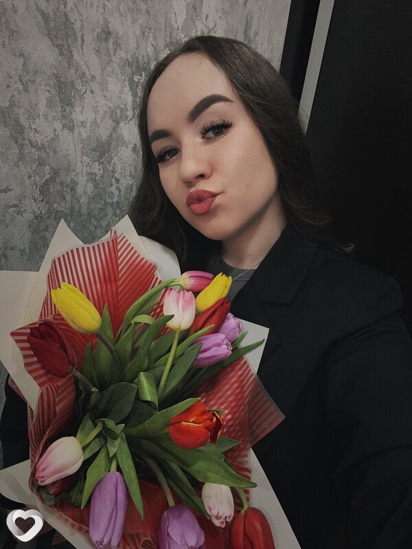 Настя, 25, Ангарске — анкета №2550792