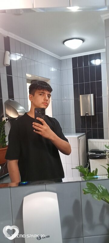 Асиф, 21, Санкт-Петербурге — анкета №2551108