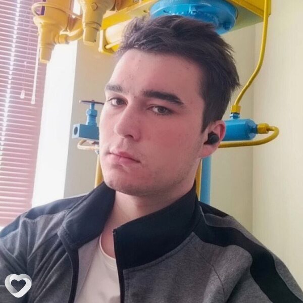 Денис, 20, Октябрьский (Башкортостан) — анкета №2551477
