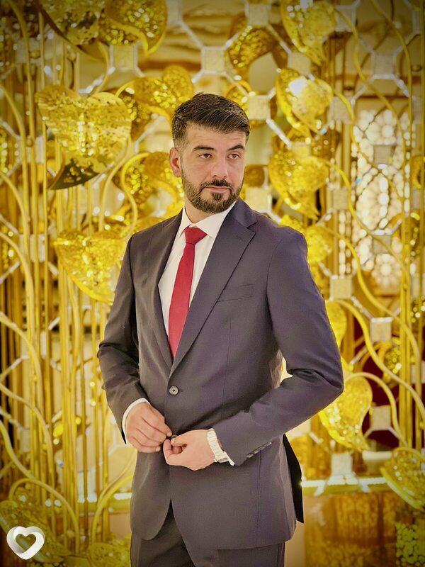Omid, Лондон