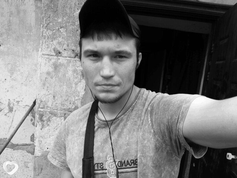Илья, 26, Пскове — анкета №2551992