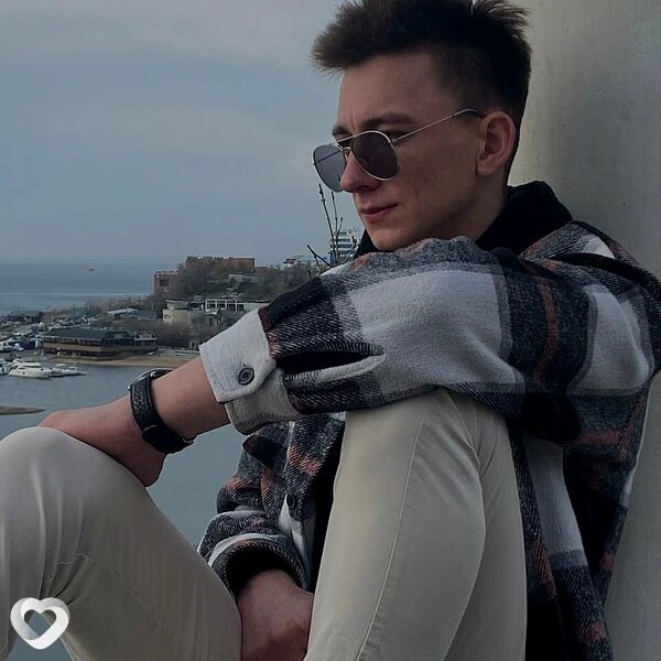 Паша, 25, Магадане — анкета №2553431