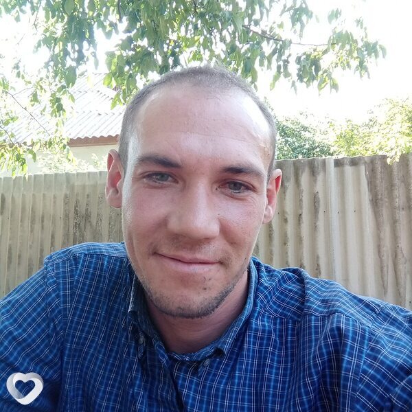 Артур, 31, Торезе — анкета №2553522