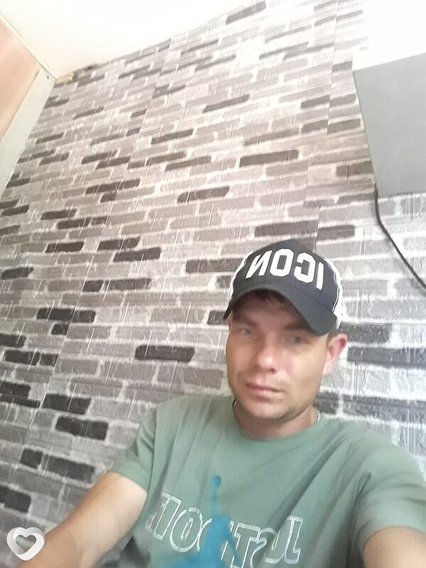 Ivan, 29, Кирове — анкета №2553932