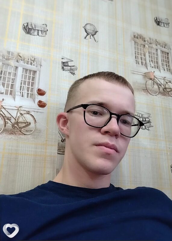 Вова, 22, Бресте — анкета №2554140