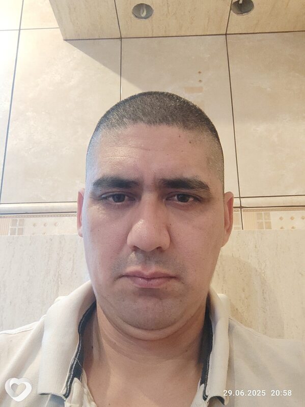 Али, Быдгощ