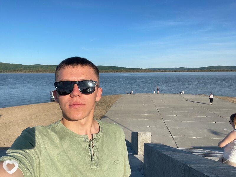 Владислав, 20, Уссурийске — анкета №2554578