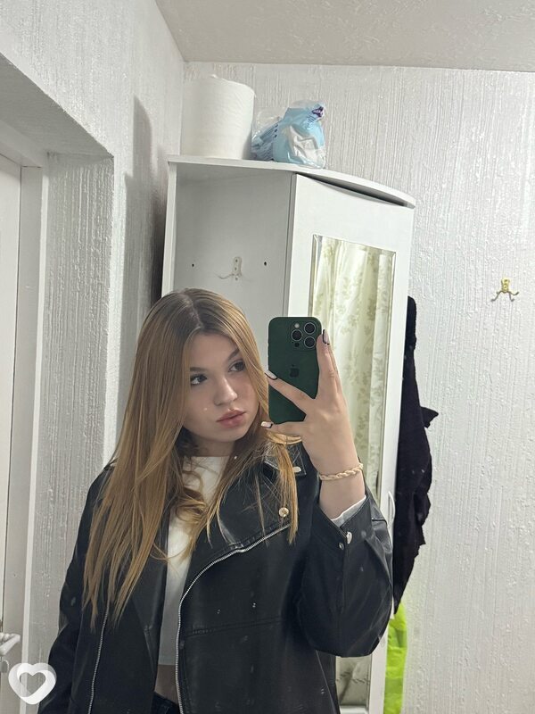 Александра, 22, Кобрине — анкета №2554766