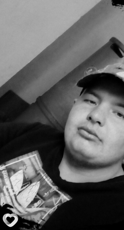 Алексей, 25, Калининграде — анкета №2555095