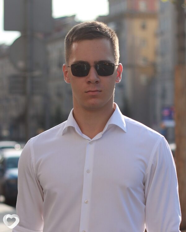 Александр, 23, Москве — анкета №2555145