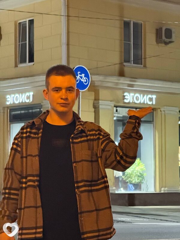 Владислав, 19, Белгороде — анкета №2555219