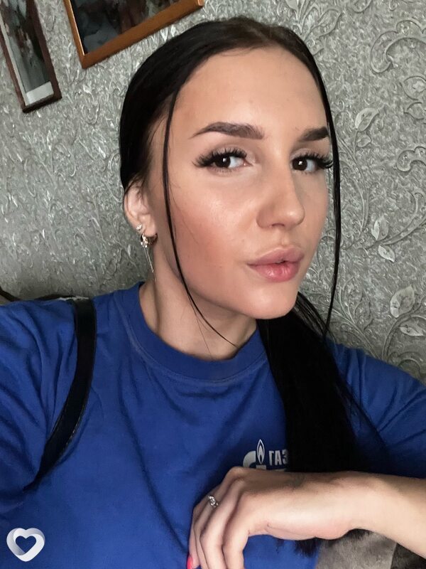 Алина, 22, Новосибирске — анкета №2555582