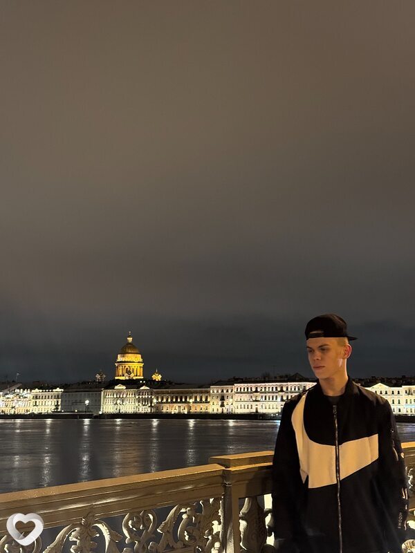 Дмитрий, 20, Санкт-Петербурге — анкета №2555685