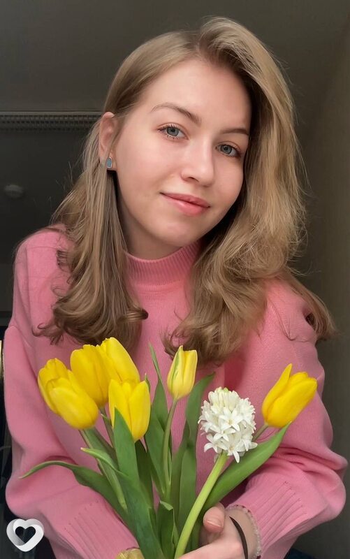 Настя, 23, Миассе — анкета №2555879