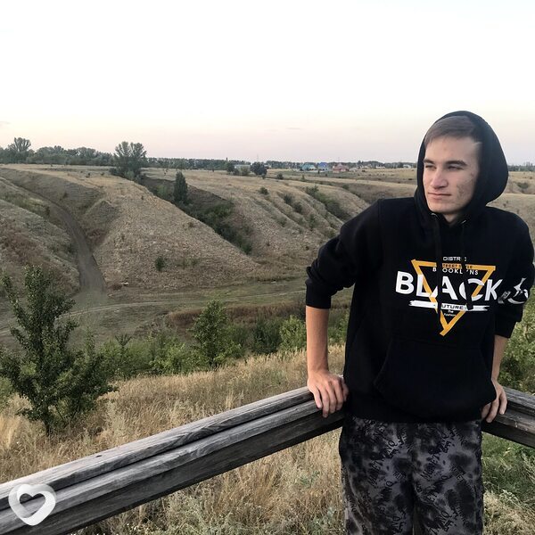Егор, 20, Боброве — анкета №2556087