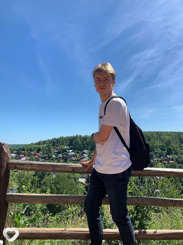 Влад, 26, Иванове — анкета №2556383