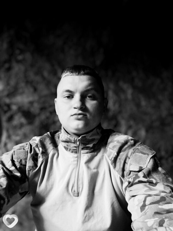 Максим, 22, Амвросиевке — анкета №2556386
