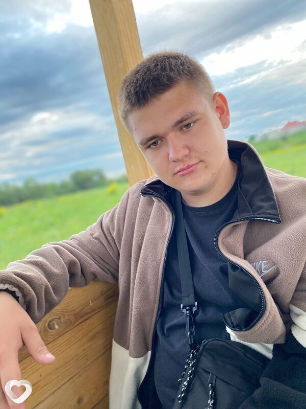 Ваня, 19, Набережных Челнах — анкета №2556469