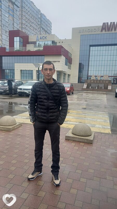 Олег, 39, Керчи — анкета №2556432
