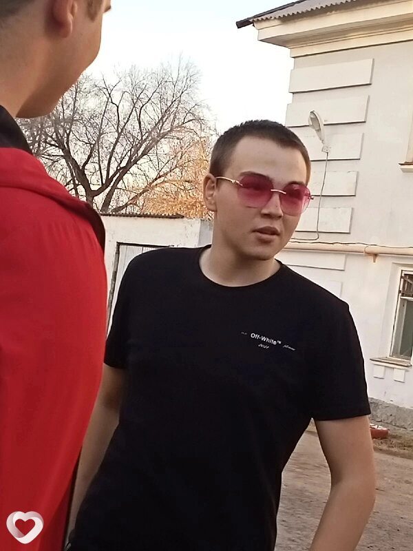 Сергей, 21, Орске — анкета №2556450