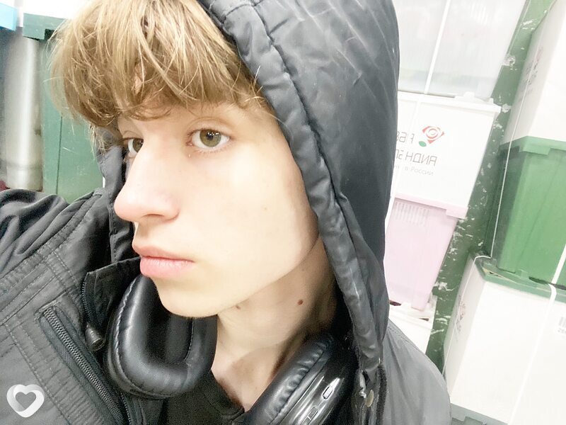Саша, 19, Саратове — анкета №2556788