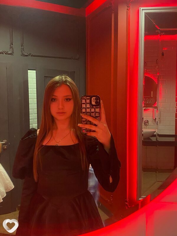 Оксана, 20, Курске — анкета №2556946
