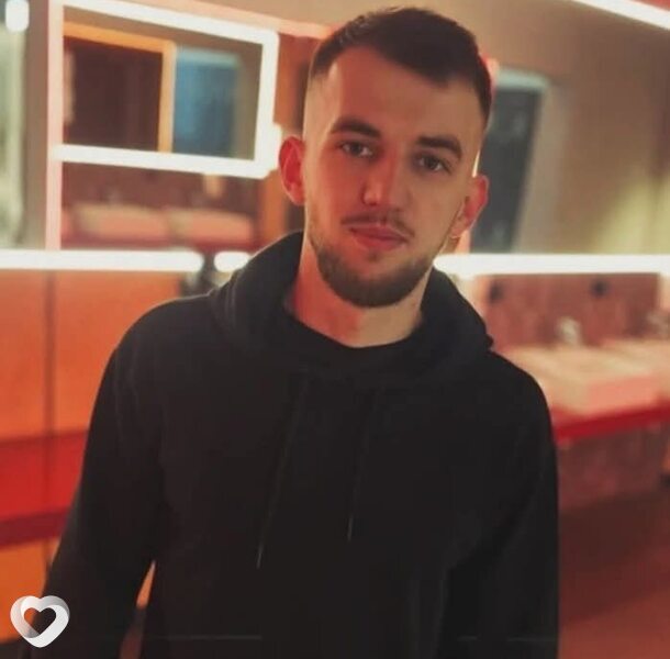 Денис, 26, Каменское — анкета №2557211