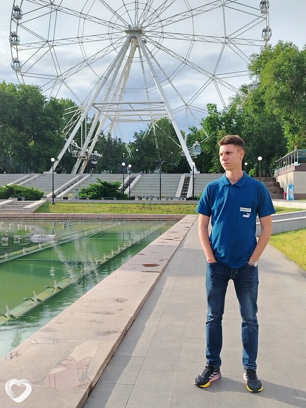 Александр, 24, Ростове-на-Дону — анкета №2557479