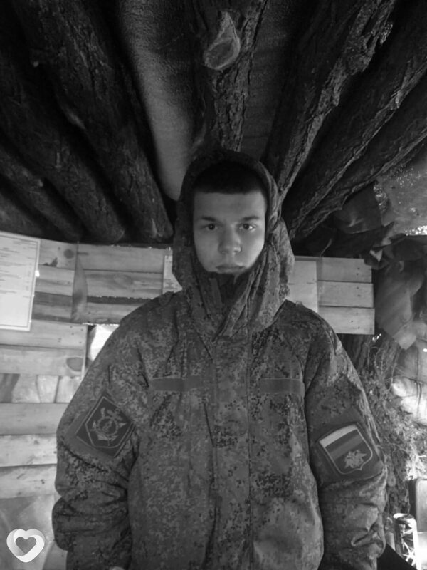 Кирилл, 21, Новочеркасске — анкета №2558330