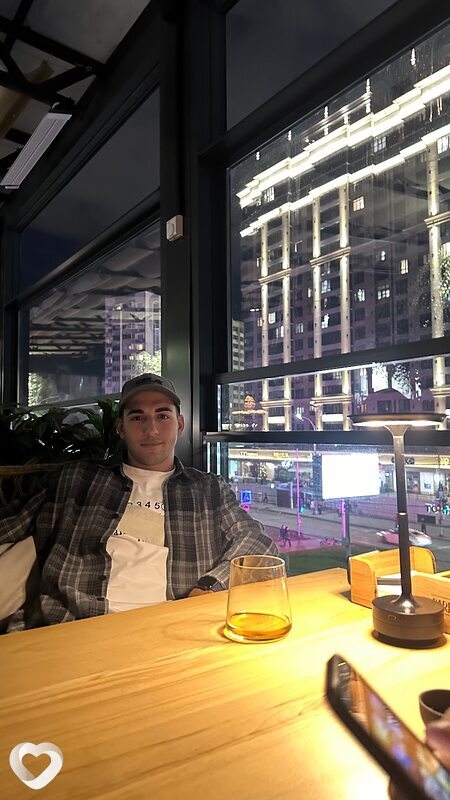 Алик, 23, Краснодаре — анкета №2558965