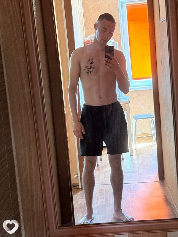 Юрий, 20, Хабаровске — анкета №2558949