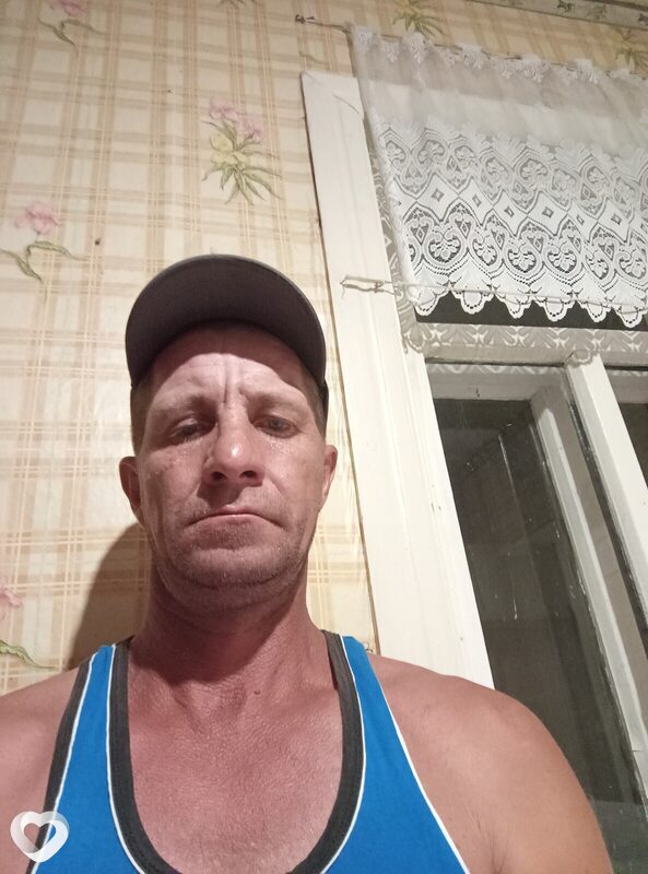 Юрий, 45, Ершове — анкета №2559619