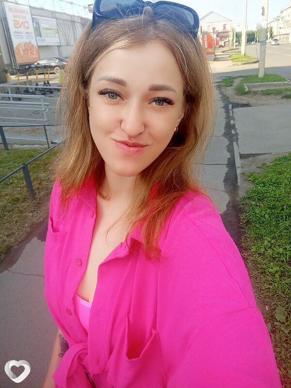 Анастасия, 30, Новоалтайске — анкета №2559840