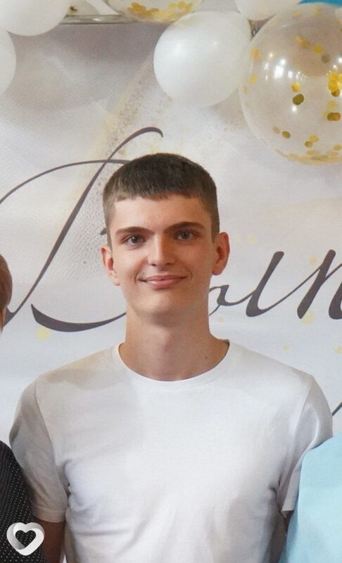 Даниил, 19, Москве — анкета №2560516