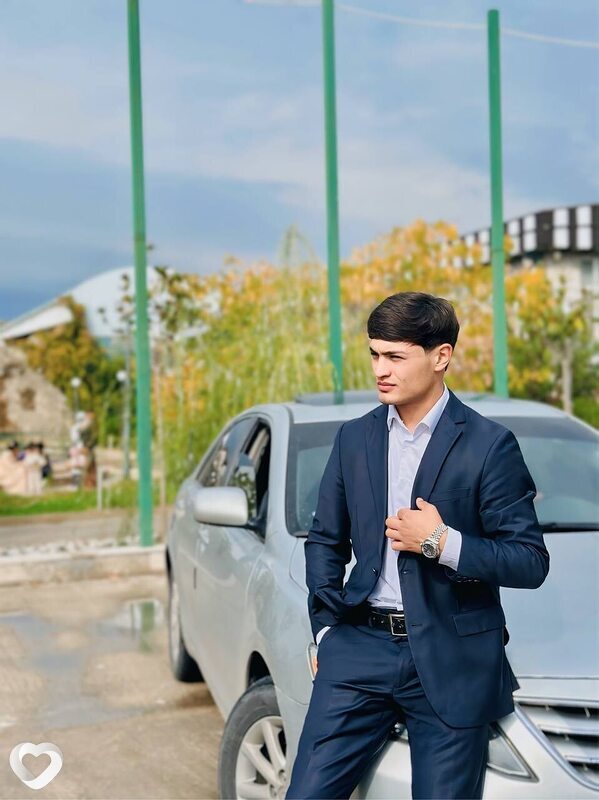 Misha, 22, Москве — анкета №2560537