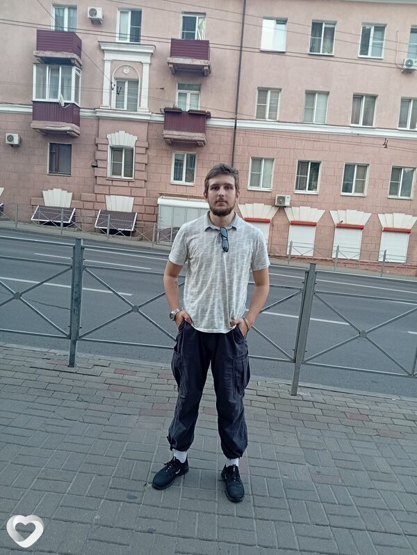 Кирилл, 20, Курске — анкета №2560669