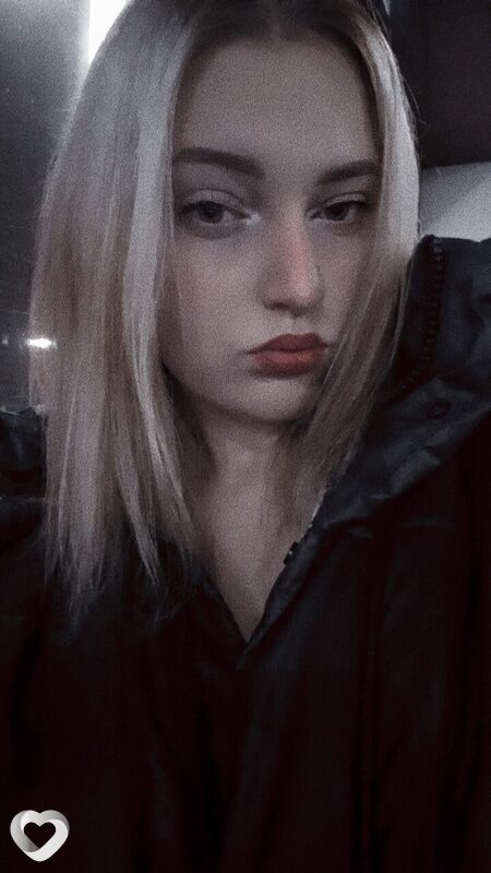 Анна, 23, Барнауле — анкета №2561319