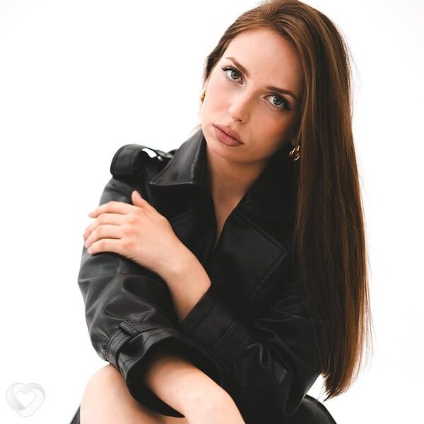 Ангелина, 25, Новосибирске — анкета №2561903