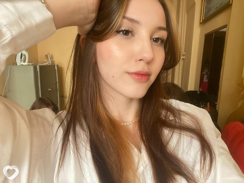 Полина, 19, Екатеринбурге — анкета №2561524