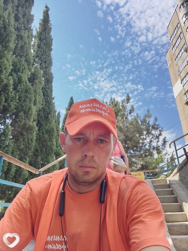 Дима, 35, Алуште — анкета №2561879