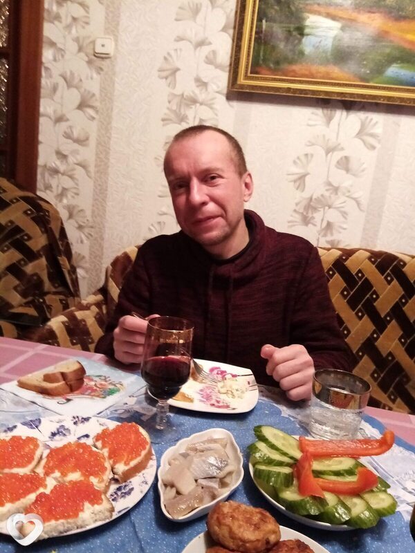 Дмитрий, 39, Солигорске — анкета №2562483